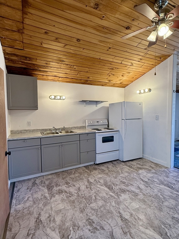 23 Bridge Road, Unit 1 Salisbury, MA 01952 - Photo 5 of 20 Gallery Image 5