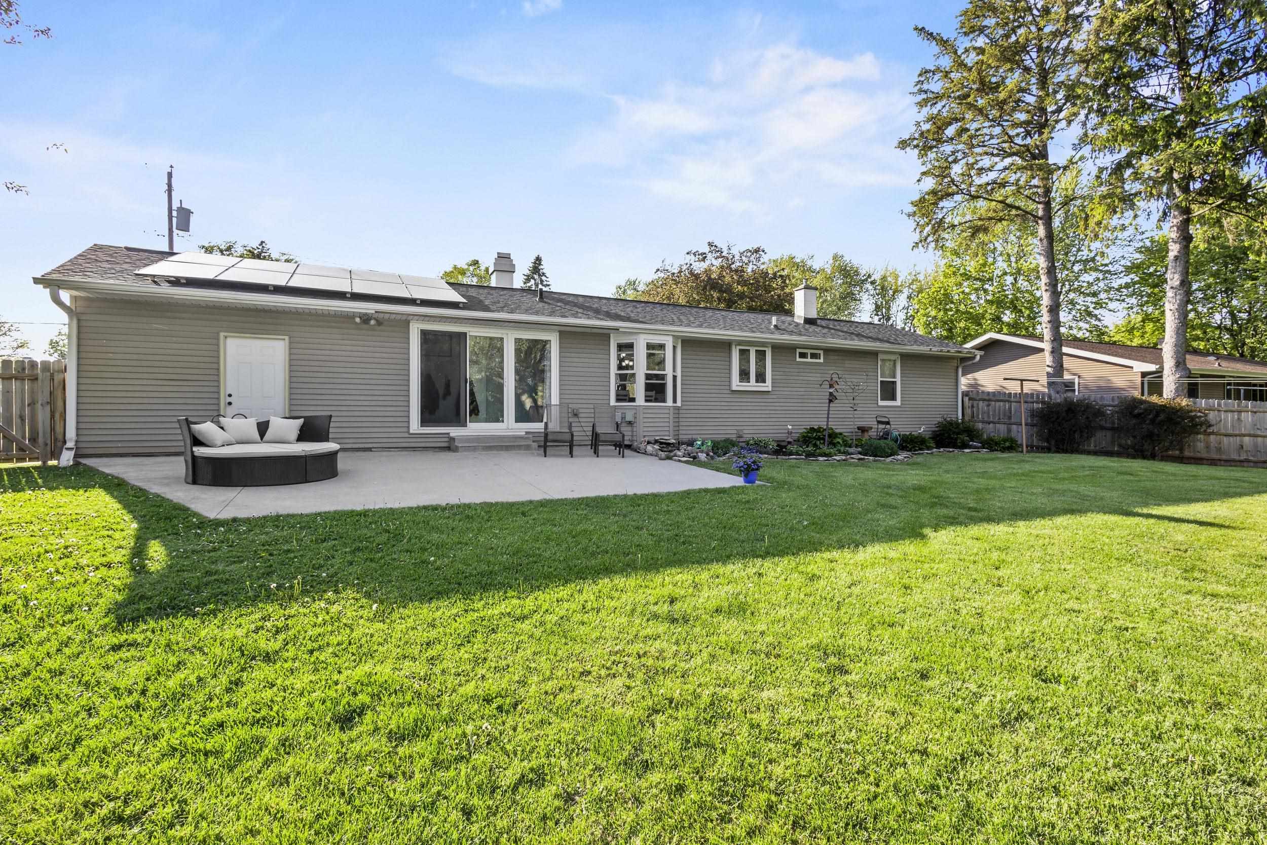 2663 Timber Lane Green Bay, WI 54313 - Photo 44 of 65