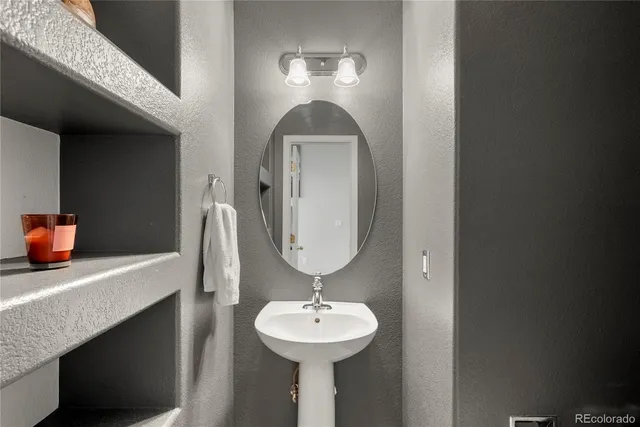 $490,000 | 1385 South Ulster Street, Denver, CO 80231