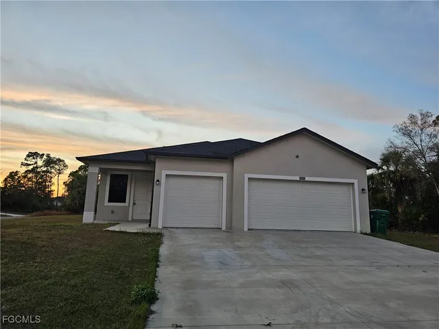 $2,800 | 5002 Gramercy Road, LaBelle, FL 33935