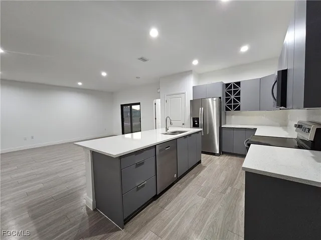 $2,800 | 5002 Gramercy Road, LaBelle, FL 33935