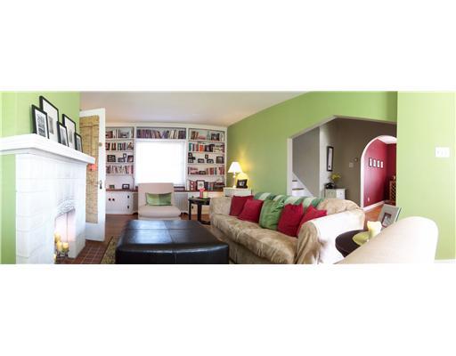 1781 Ferguson Road Allison Park, PA 15101 - Photo 5 of 18 Living Room.