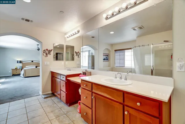 $879,900 | 4007 Oak Knoll Street, Antioch, CA 94509