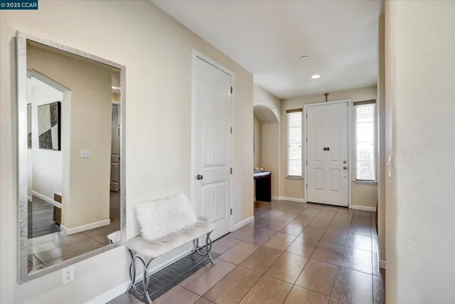 $879,900 | 4007 Oak Knoll Street, Antioch, CA 94509