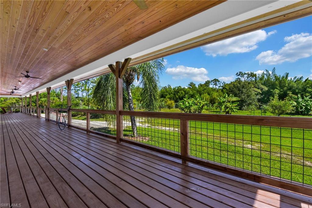 828 Sanctuary Road Naples, FL 34120 - Photo 32 of 50