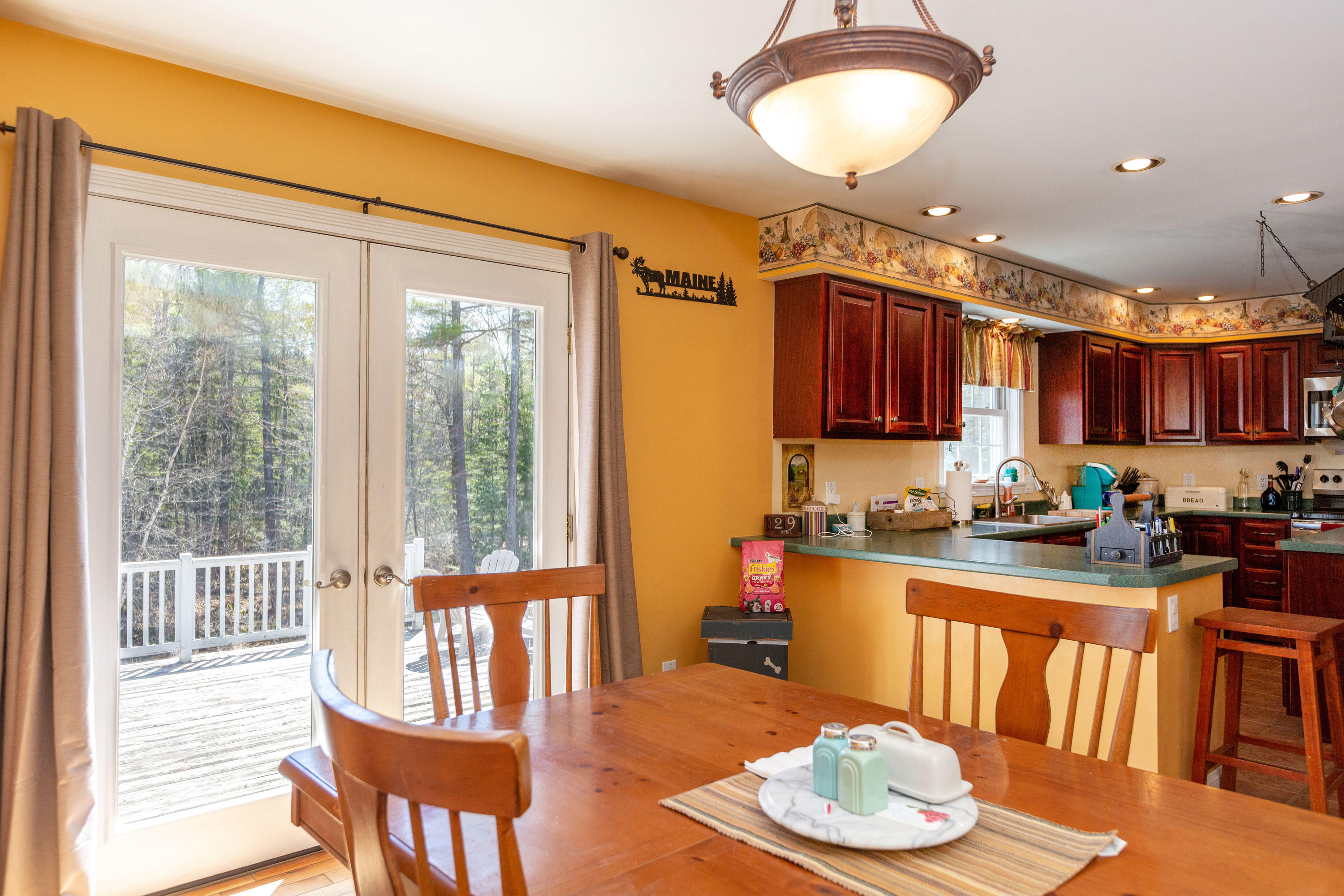 18 Curtis Road Freeport, ME 04032 - Photo 13 of 64 1 (15)