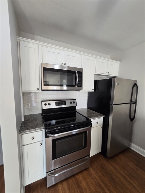9 Needhams Landing Road, Unit 404 Lynn, MA 01905 - Photo 2 of 20