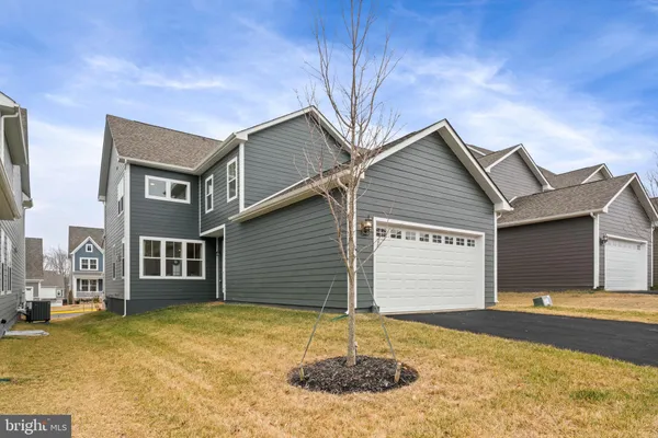 a view of a grassy field