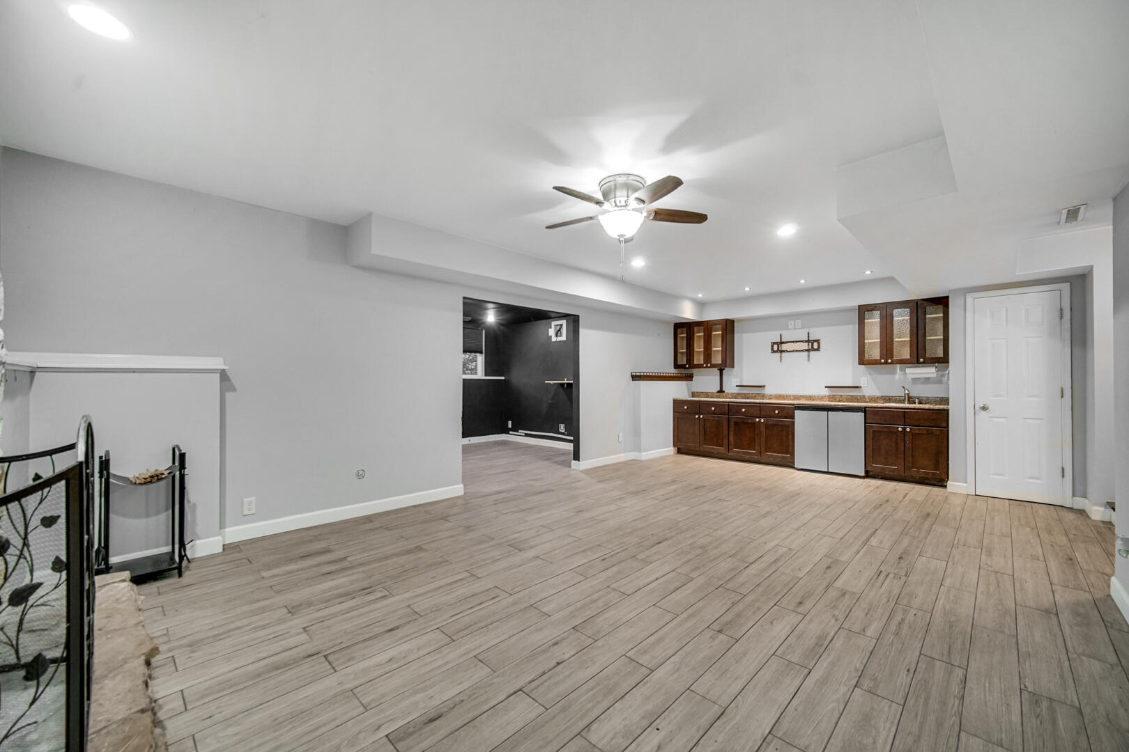 6747 West 450 Road North Michigan City, IN 46360 - Photo 12 of 37 a view of an empty room with a kitchen