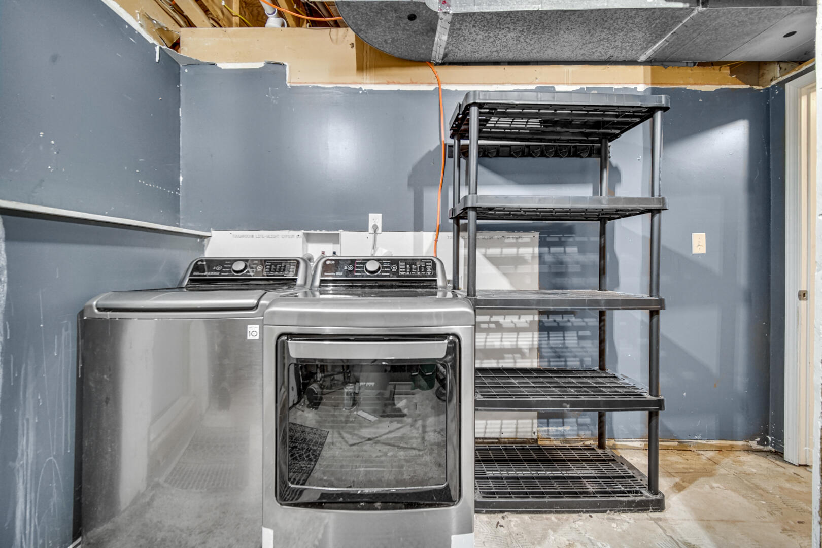 6747 West 450 Road North Michigan City, IN 46360 - Photo 14 of 37 a stove top oven sitting inside of a kitchen