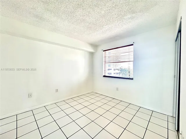 $320,000 | Silver Bluff Estates, Miami, FL 33133