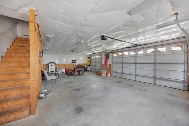 $455,000 | 112 Stillwater Drive, Paris, TN 38242