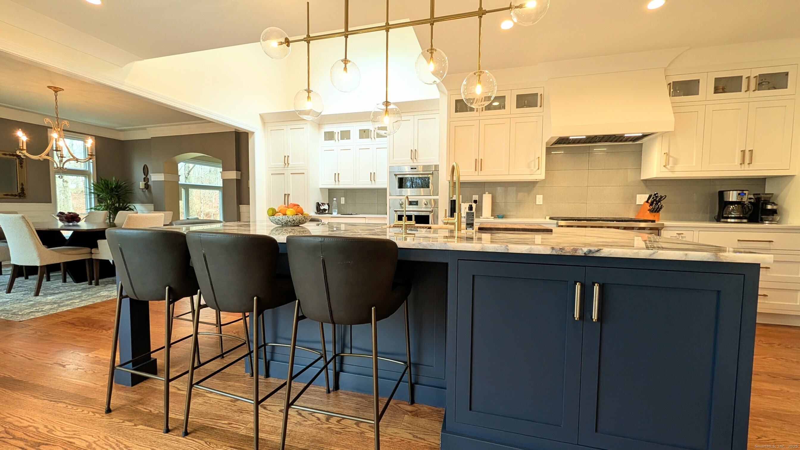 40 Hull Place Ridgefield, CT 06877 - Photo 9 of 28