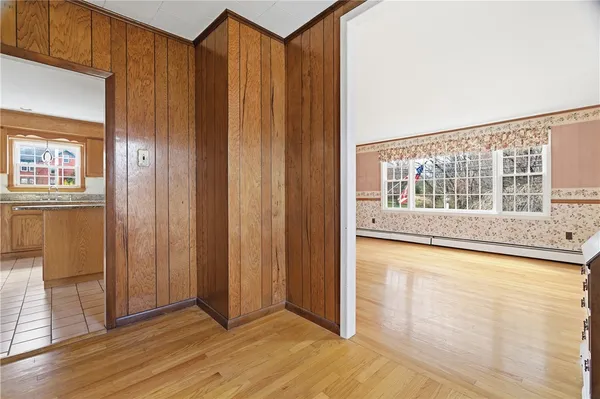 $399,900 | 86 Mendon Road, North Smithfield, RI 02896