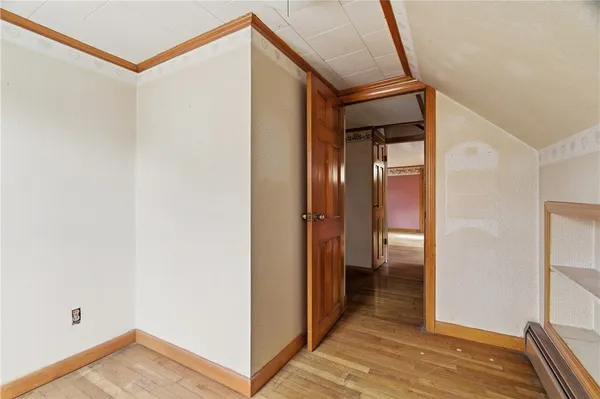 $399,900 | 86 Mendon Road, North Smithfield, RI 02896