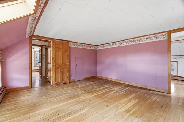 $399,900 | 86 Mendon Road, North Smithfield, RI 02896