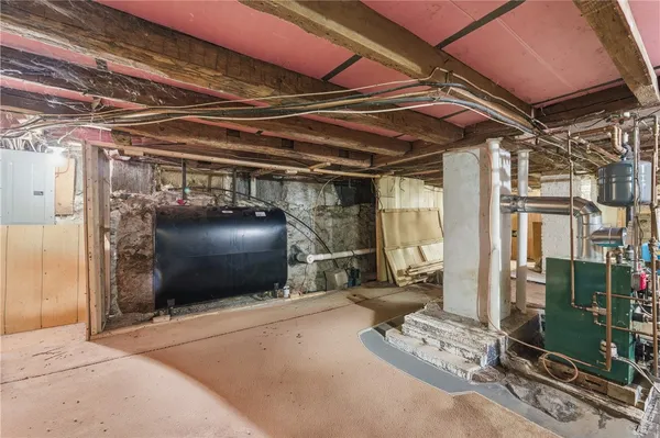 $399,900 | 86 Mendon Road, North Smithfield, RI 02896