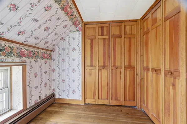 $399,900 | 86 Mendon Road, North Smithfield, RI 02896