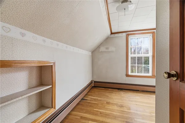 $399,900 | 86 Mendon Road, North Smithfield, RI 02896