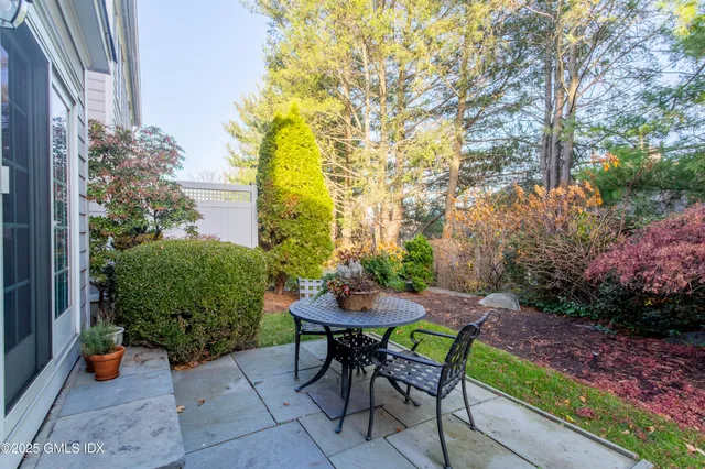 $1,299,000 | 105 Hamilton Avenue, Unit 9, Greenwich, CT 06830