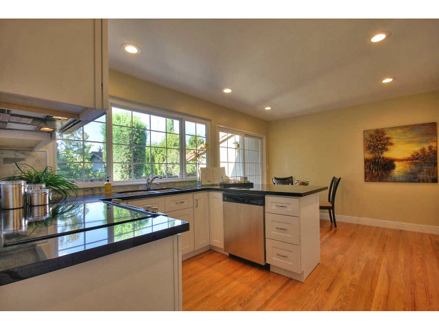 1083 Castleton Way Sunnyvale, CA 94087 - Photo 11 of 25