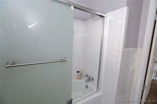 $140,000 | 201 Virginia Court, New Albany, IN 47150