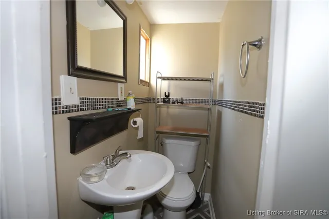 $140,000 | 201 Virginia Court, New Albany, IN 47150