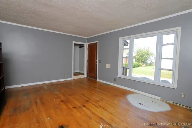 $140,000 | 201 Virginia Court, New Albany, IN 47150