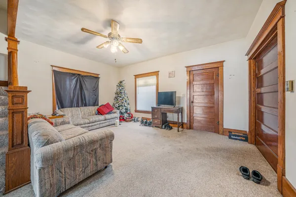 $269,500 | N5530 Highway 76, Shiocton, WI 54170