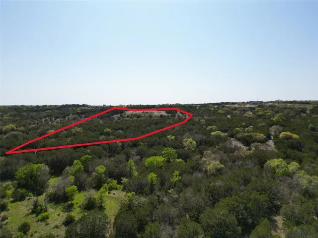 a view of a outdoor space