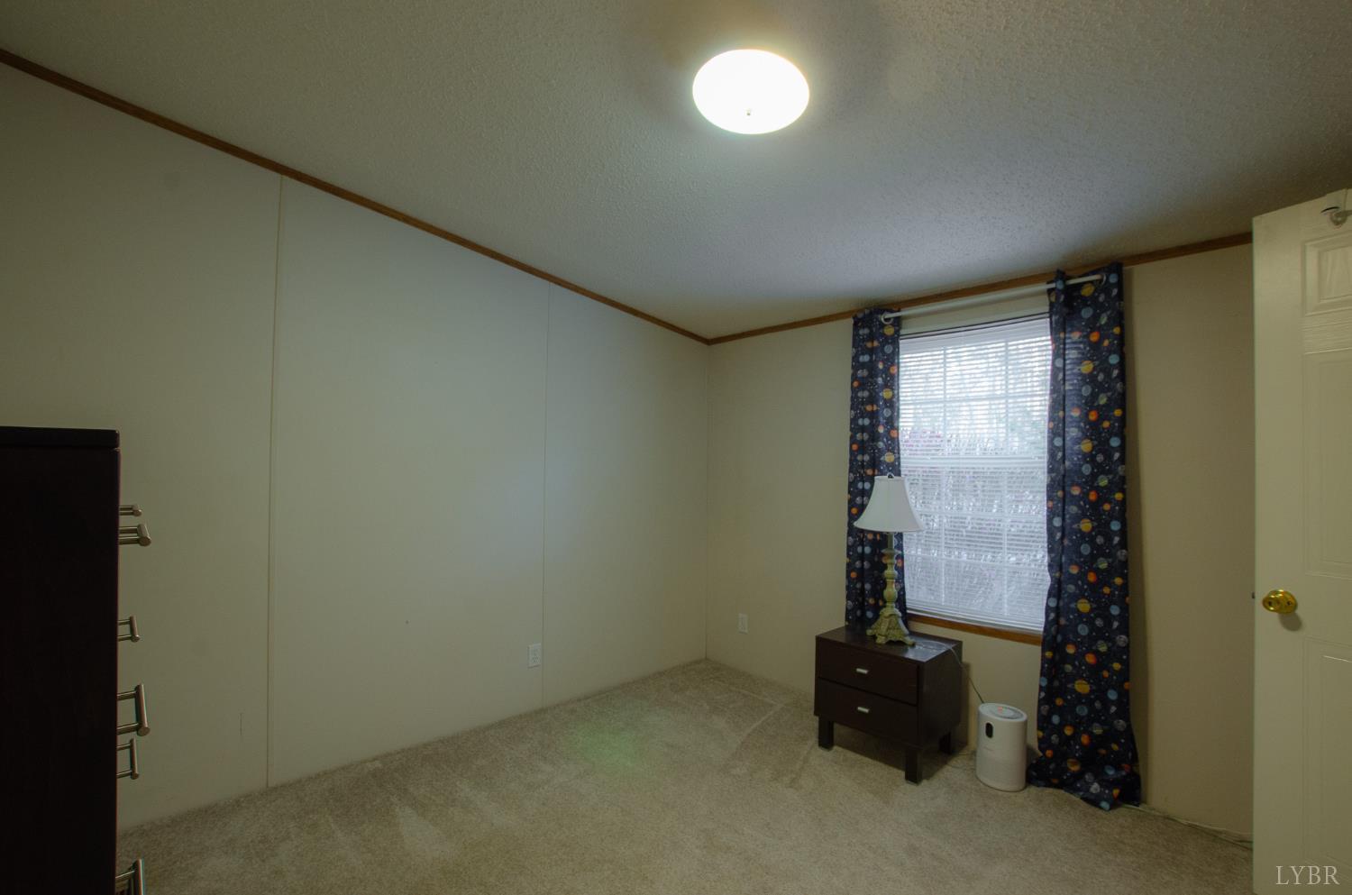 1708 Mud Street Concord, VA 24538 - Photo 23 of 44 an empty room with windows