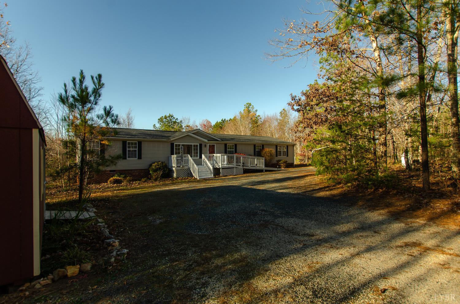 1708 Mud Street Concord, VA 24538 - Photo 28 of 44 a view of a house with backyard and sitting area