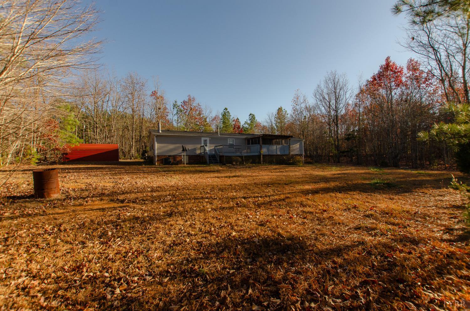 1708 Mud Street Concord, VA 24538 - Photo 36 of 44 a view of a yard with an outdoor space
