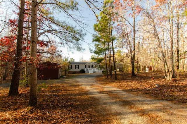 $217,000 | 1708 Mud Street, Concord, VA 24538