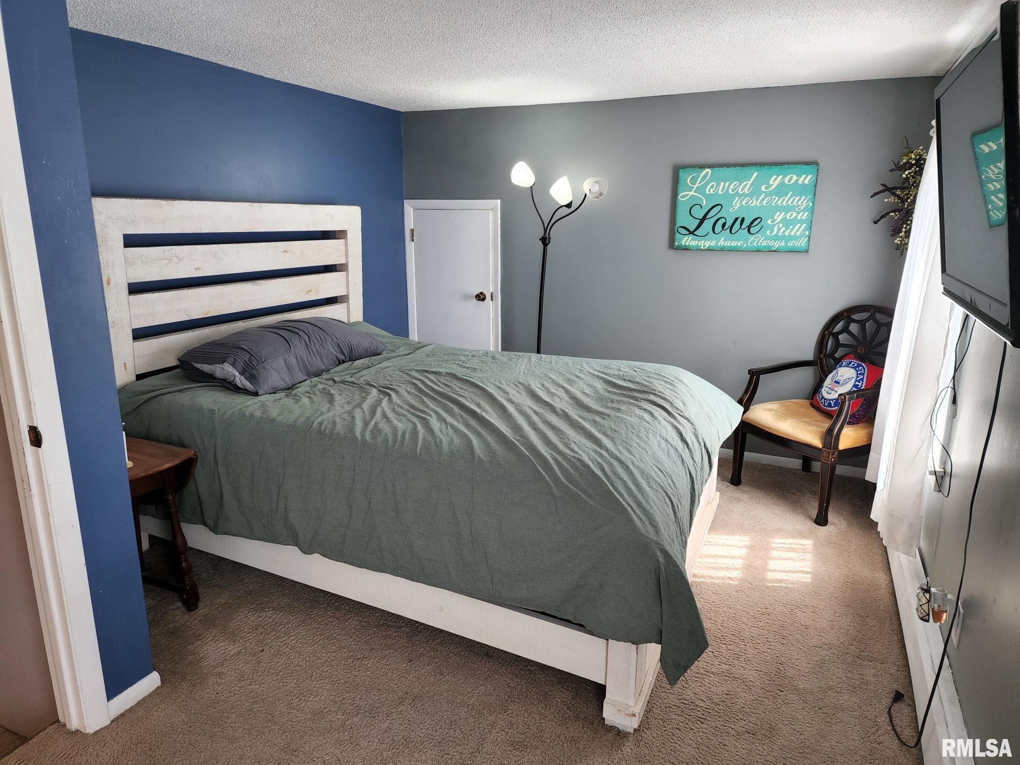855 Edgehill Road Jacksonville, IL 62650 - Photo 23 of 30 Gallery Image 23