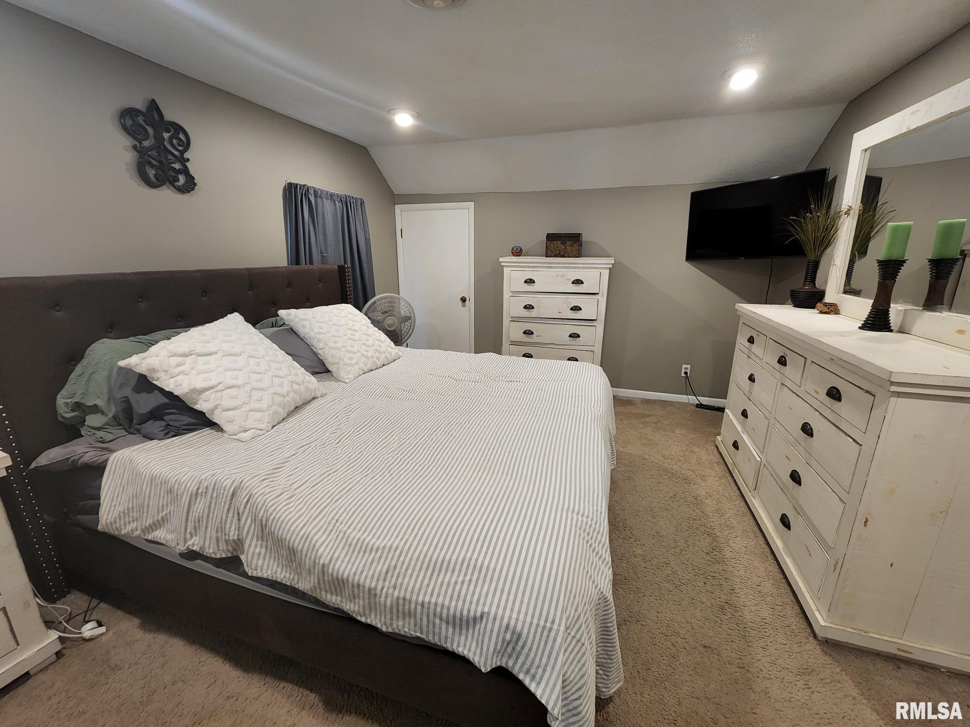 855 Edgehill Road Jacksonville, IL 62650 - Photo 28 of 30 Gallery Image 28