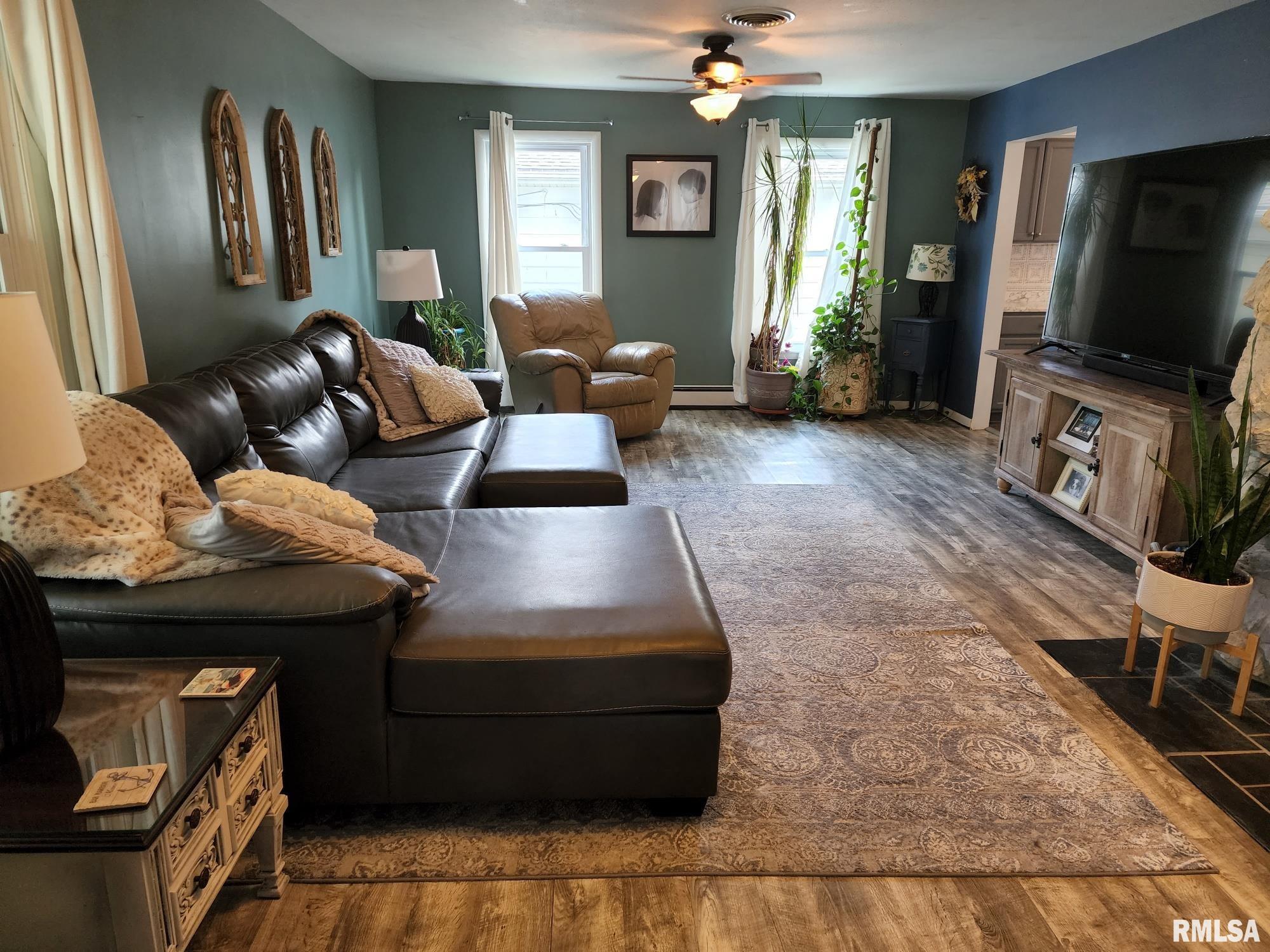 855 Edgehill Road Jacksonville, IL 62650 - Photo 10 of 30 Gallery Image 10