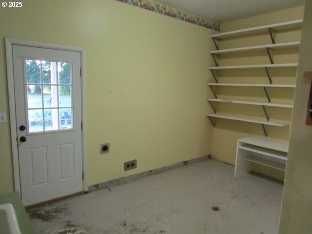 21451 Southeast Webfoot Road Dayton, OR 97114 - Photo 19 of 39 Gallery Image 19