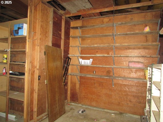 21451 Southeast Webfoot Road Dayton, OR 97114 - Photo 24 of 39 Gallery Image 24