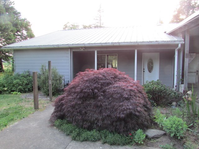21451 Southeast Webfoot Road Dayton, OR 97114 - Photo 10 of 39 Gallery Image 10