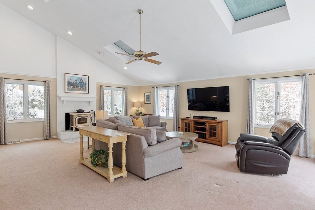 60 Virginia Ridge Road Sudbury, MA 01776 - Photo 20 of 32