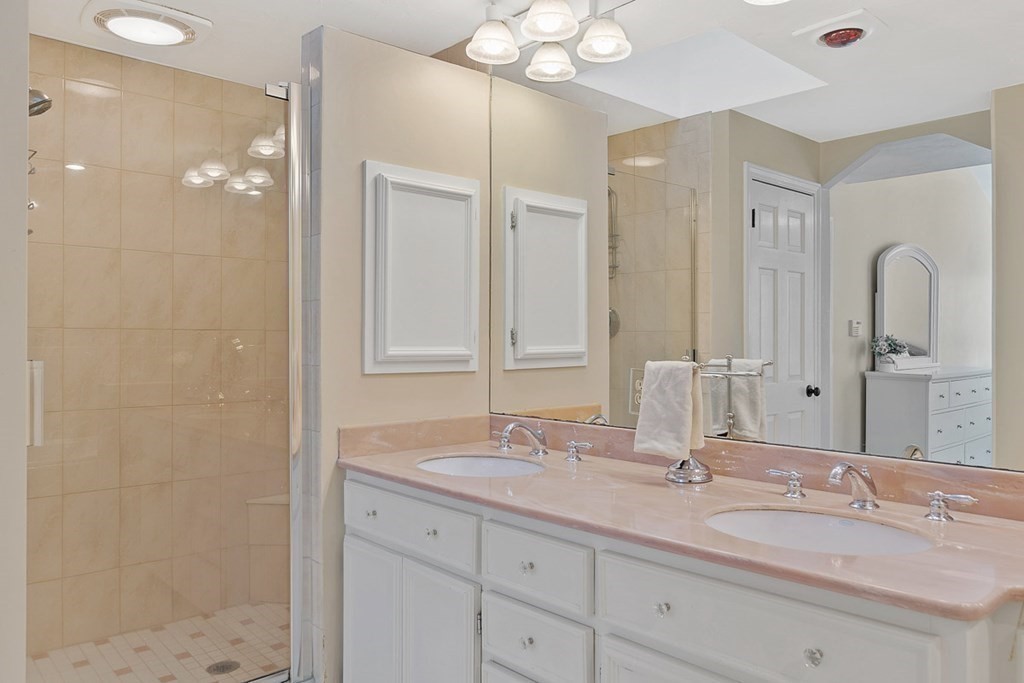60 Virginia Ridge Road Sudbury, MA 01776 - Photo 27 of 32