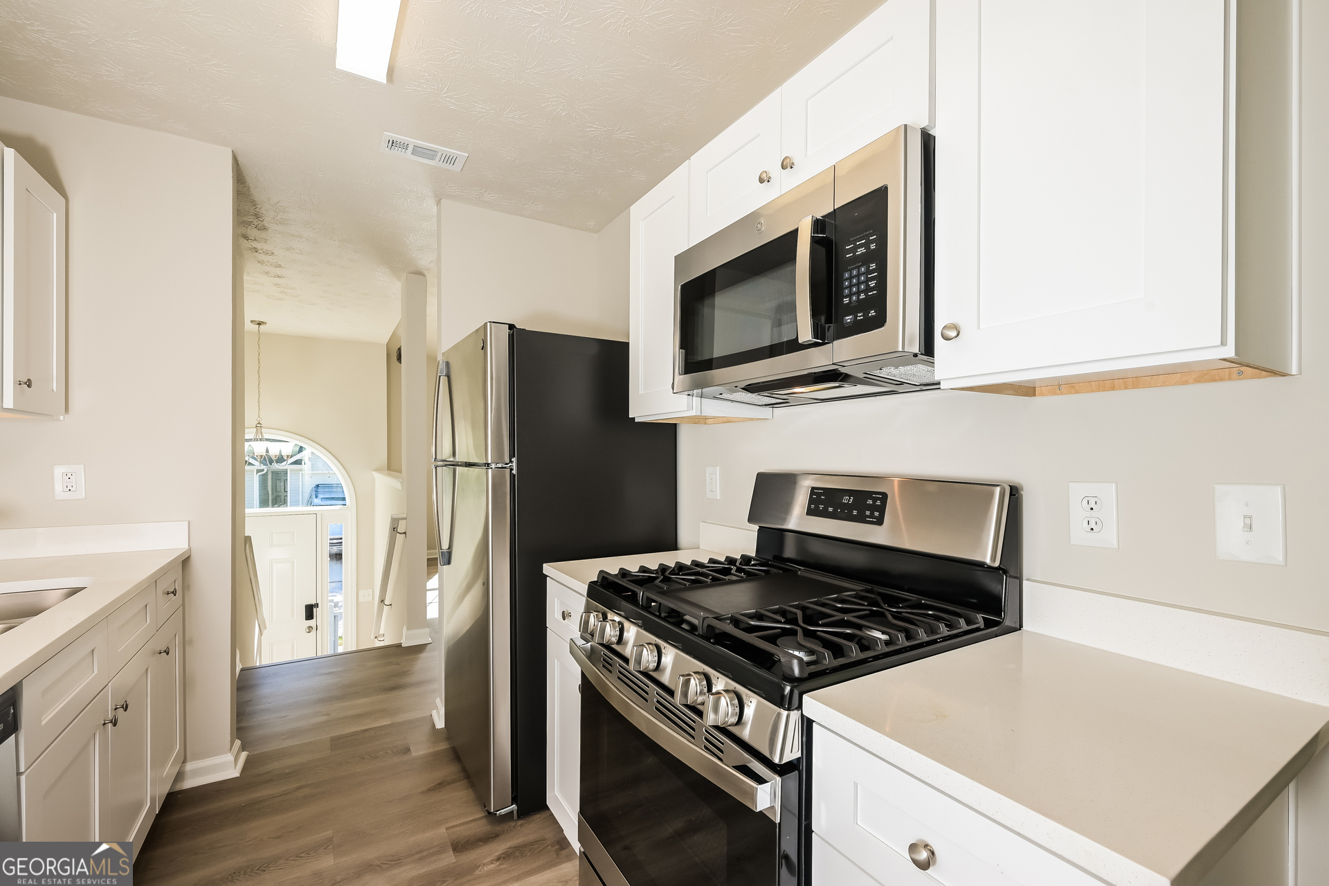 9156 Jefferson Village Drive Southwest Covington, GA 30014 - Photo 7 of 17