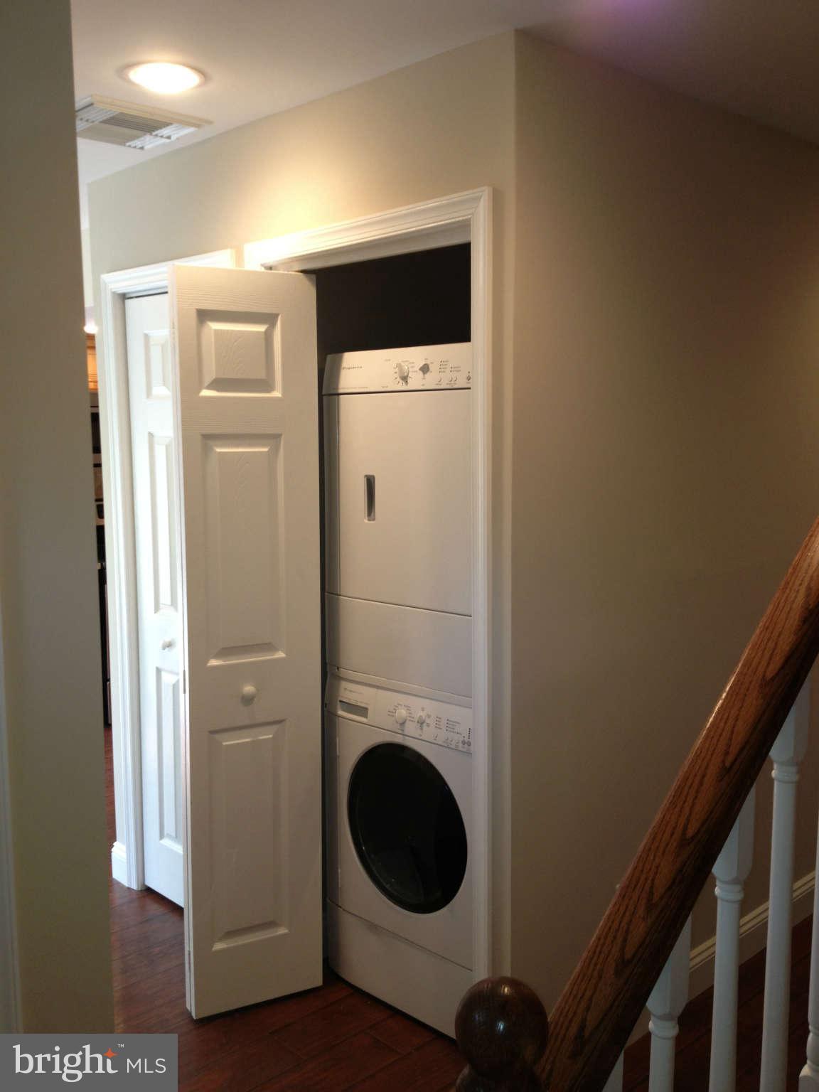 11180 Forest Edge Drive Reston, VA 20190 - Photo 15 of 24 Interior (General)