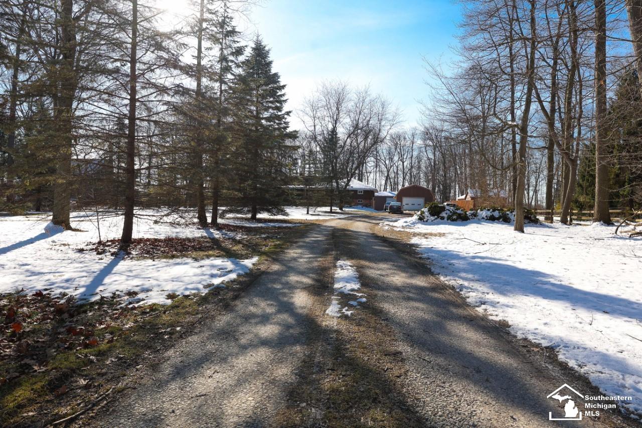 2165 Lakeside Road Erie, MI 48133 - Photo 2 of 40