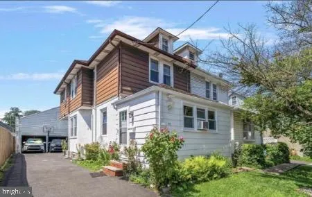 $350,000 | 914 Township Line Road, Elkins Park, PA 19027