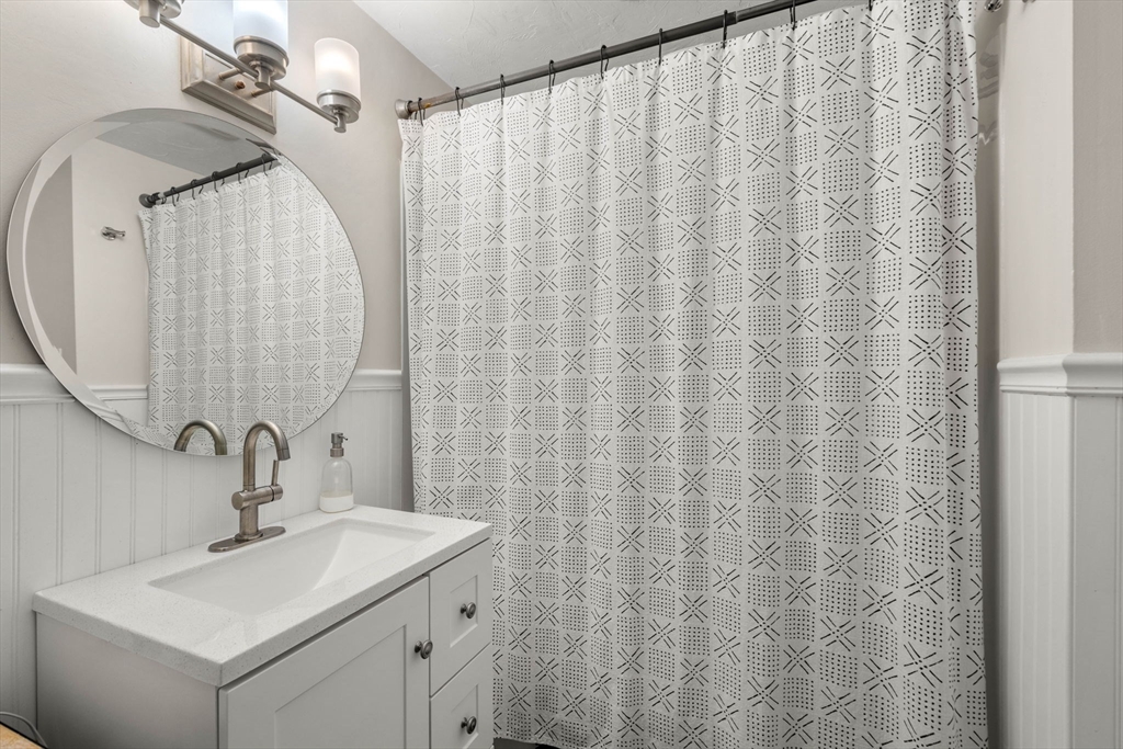 13 Sandy Pond Road Ayer, MA 01432 - Photo 11 of 29 Gallery Image 11