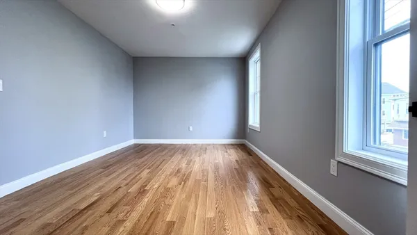 $595,000 | 585 Washington Street, Unit 202, Quincy, MA 02169