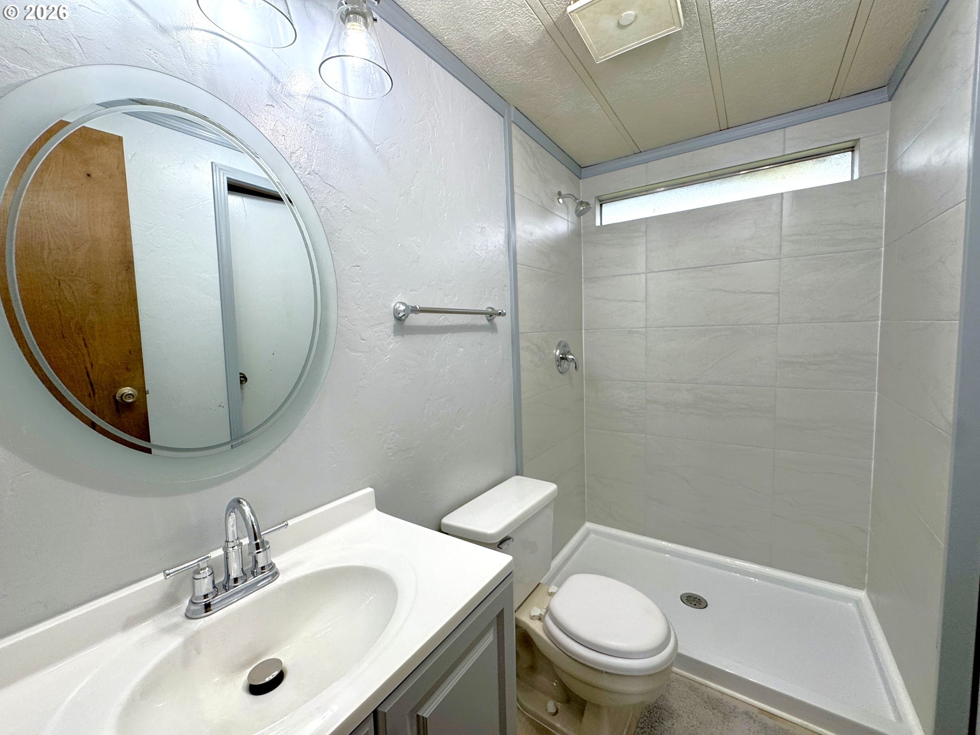 1029 Fifield Street Brookings, OR 97415 - Photo 37 of 44 Bathroom