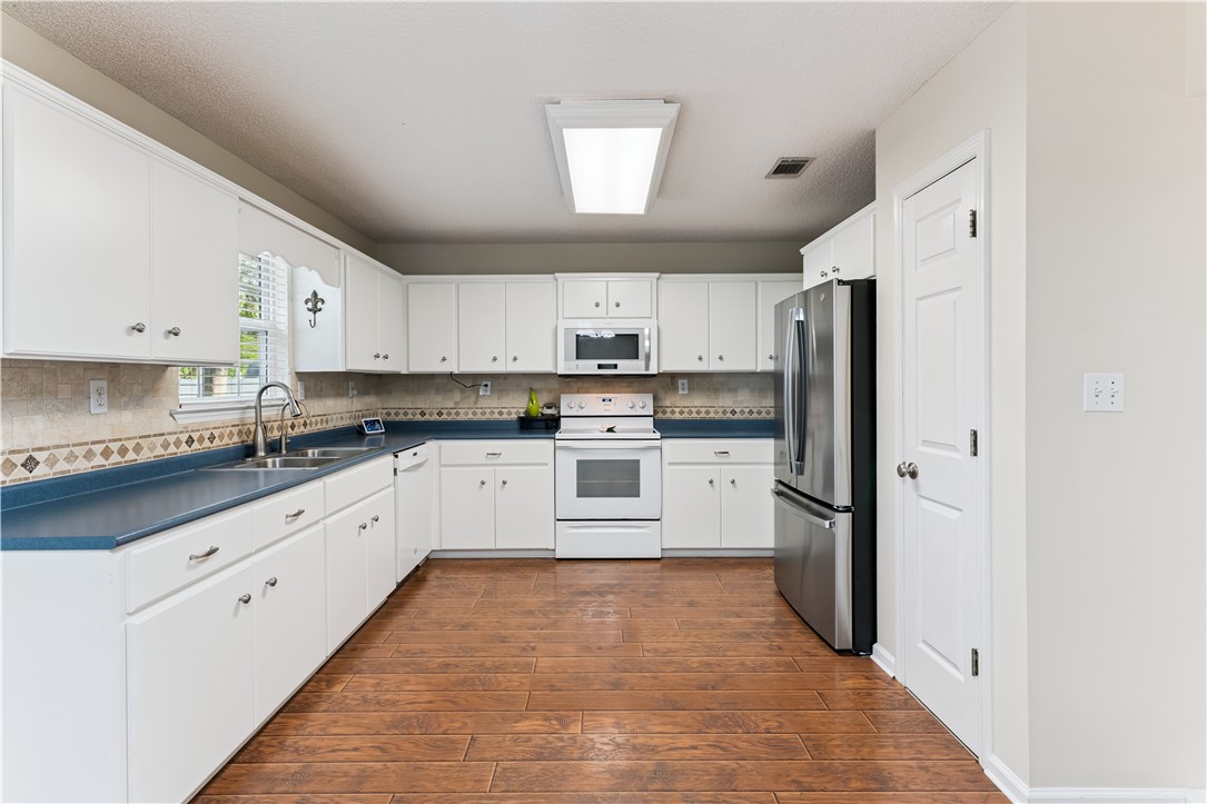 1302 Cate Road Brunswick, GA 31525 - Photo 13 of 24